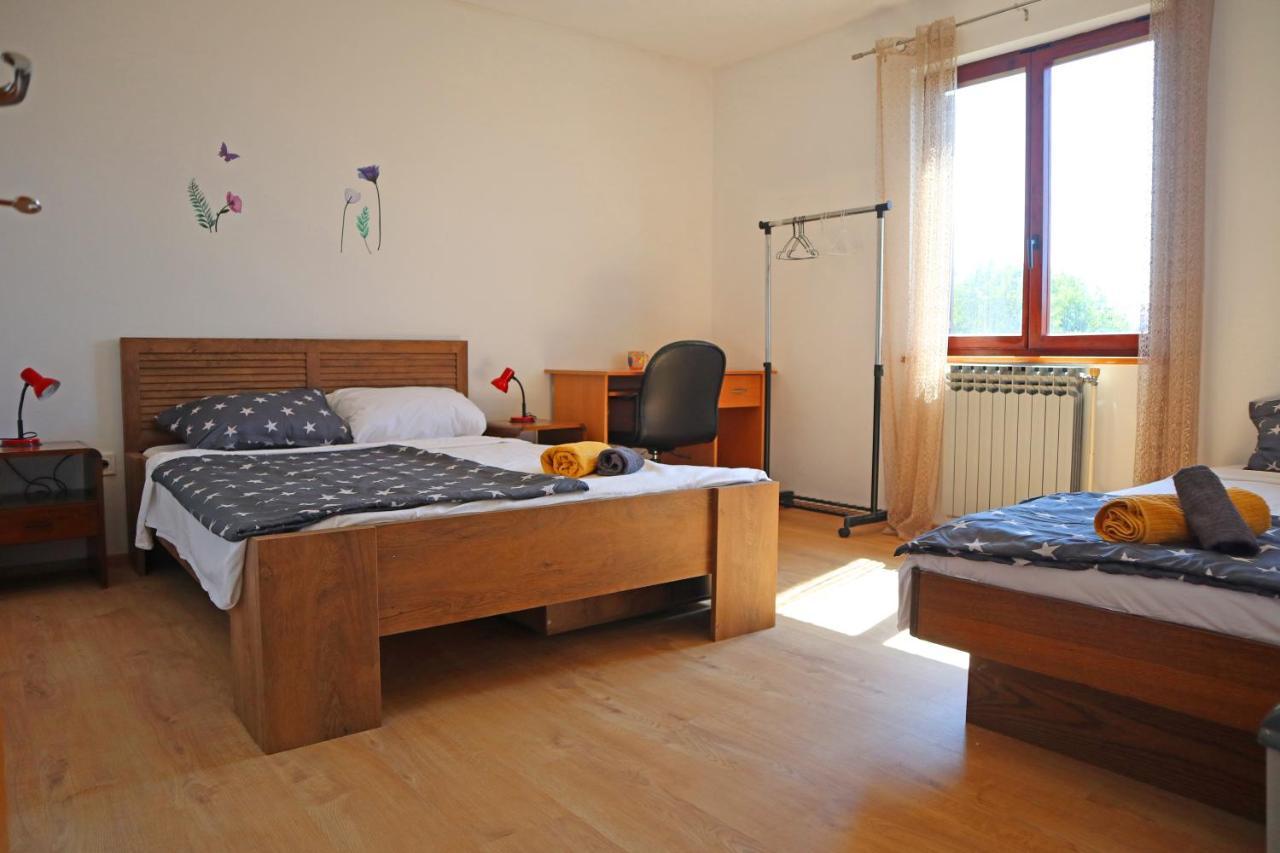 Apartman Slavko Διαμέρισμα Tar-Vabriga Εξωτερικό φωτογραφία